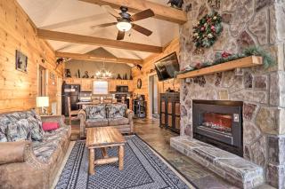 Honey Bear Hideaway with Hot Tub and Mtn Views! - 5