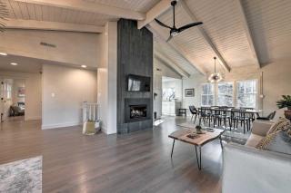 Maggie Valley ‘Creekside Chalet’ + Deck: Fish, Ski - 7