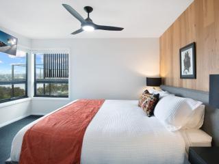 Black Diamond Retreat - Luxury 3BR Home l Lake Views l Fire Pit l WiFi l Bath - Jindabyne - 1