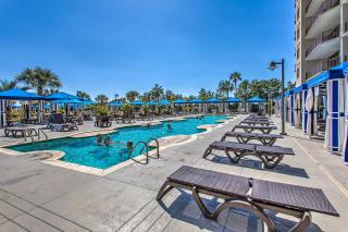 Resort Perks and Pools Townhome By Barefoot Landing - 3