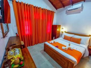 Three Elephant Holiday Inn - 9