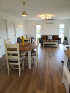 Karapiro Retreats holiday house - 4