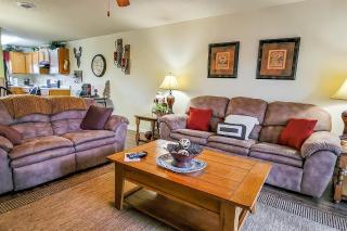 Cedar Lodge #503 - 5