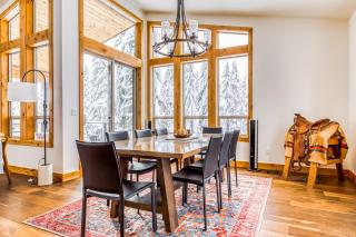 Steel Lane Hideaway - 3