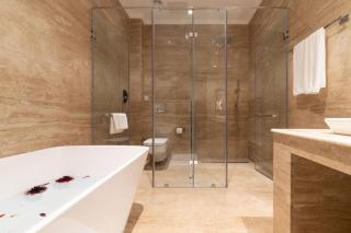 Araliya Red - Budget friendly Hotel- Where you find stunning 360 panoramic view of Nuwara Eliya - 2