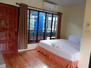 Phi Phi Green House & Sunsky Hostel - Phi Phi Islands - 6