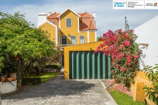 Torreira . Yellow Beach Pavilion - 8