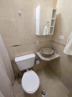 Habitación con baño privado en edificio 1er piso - 4