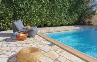 Beautiful Home In Aigio - Égio - 4