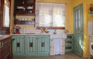 Beautiful Home In Aigio - Aigio - 7