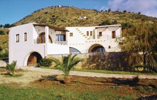 Stunning Home In Plativola Ag,g,rethym - Agia Galini - 8