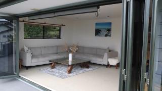 Luxury Holiday home with cliff top sea and city views - Whangaparaoa - 3