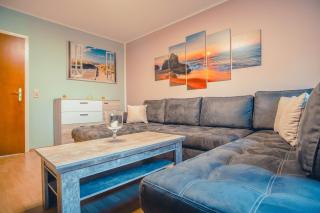 Rheinterrasse Wohnung 1 - 4