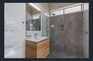 Kookaburra Villa at Kingfisher Bay Resort - Kingfisher Bay - 3