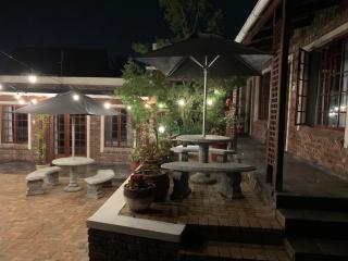 Green Pastures Guesthouse - George - 4