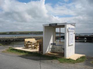 The Uyeasound Old Pier Cottage - 3