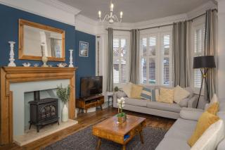 Shipside - spacious, stylish patio garden flat - 9