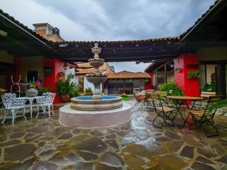Casa Vieja - 2