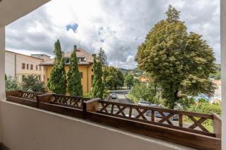 UpperHouse Suites & More - Braşov - 2