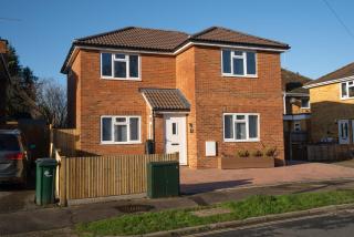 Mill Road Apartment First Floor - Crawley - 7