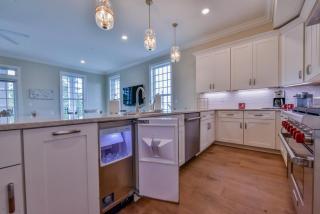 Krewe at Park Place - 1