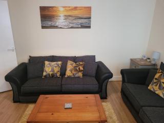 Large 5 bed town-centre home close to the beach, sleeps 9 - Aberystwyth - 6
