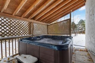 12 Beds Sleep 16 Chalet-Sauna-HotTub-2min to Blue - Blue Mountains - 8