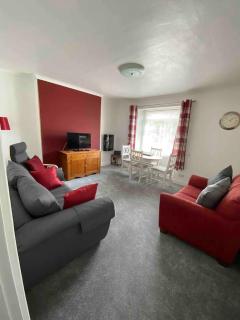 The Retreat @ The Old Smithy, Colebrook Village - 3