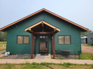 Dog-Friendly The Lodge Home - Cable - 0