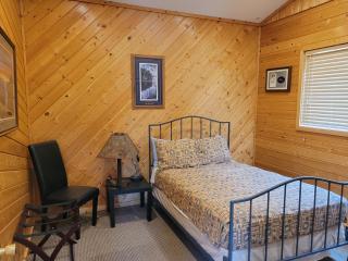 Dog-Friendly The Lodge Home - Cable - 4