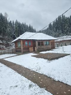 Mala koliba Dolina mira - 0