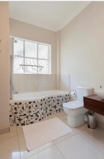 Modern Apartment in Rosebank - Joanesburgo - 5