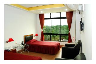 Hotel Dooars Mountain - Alīpur Duār - 0