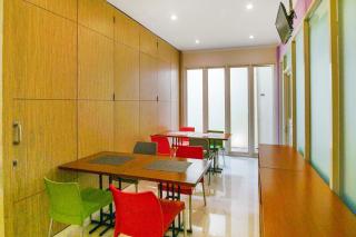 Sans Hotel FiFFa Malang - Malang - 4