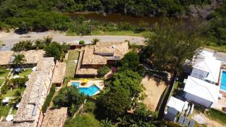 Belíssima Casa com extensa área externa - piscina, sauna, churrasqueira e campo de futebol - com 5 suítes e a 500 metros da Rua das Pedras - Búzios - 7