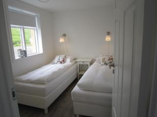 Apartment by the Sea - Höfn - 4