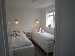 Apartment by the Sea - Höfn - 3