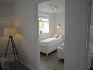 Apartment by the Sea - Höfn - 1