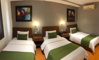Hotel Plaza Monte Carlo - Guayaquil - 3
