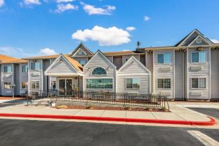 Quality Inn & Suites near NAS Fallon - Fallon - 7