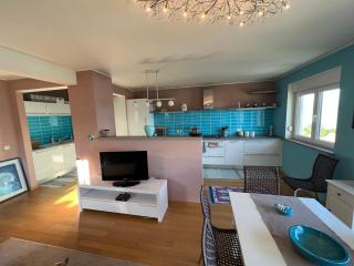 Panoramic apartment sea view and pool Opatija - 5