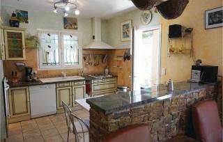 Amazing Home In Prades Sur Vernazobre - 9