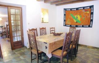 5 Bedroom Awesome Home In Louzy - Magé - 2