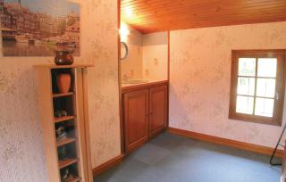 5 Bedroom Awesome Home In Louzy - Magé - 1