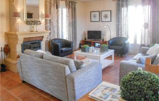 Beautiful Home In Prades Sur Vernazobre - Prades-sur-Vernazobre - 1