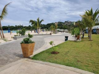 MoBay house with Hillside view close to beach - 3