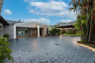 25P Enchanting Bungalow Retreat - Mystical Garden,Petaling Jaya by Verano - Petaling Jaya - 0