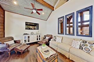 Opulent Waterfront 118B - 6