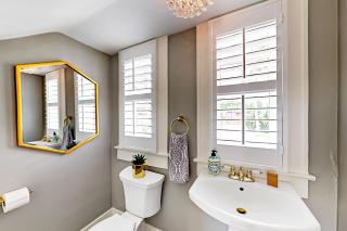 Woodrow Manor - 1