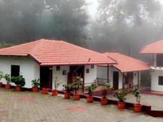 The Brown and Brew Homestay - Chikmagalur - 8